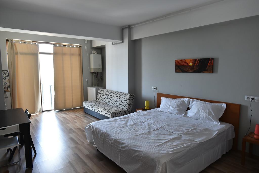 Heights Accommodation Bukarest Exterior foto
